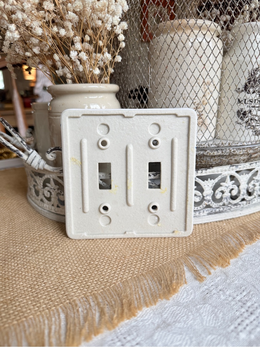 Vintage Blue Floral Ceramic Double Toggle Light Switch Cover - Picture 5 of 6